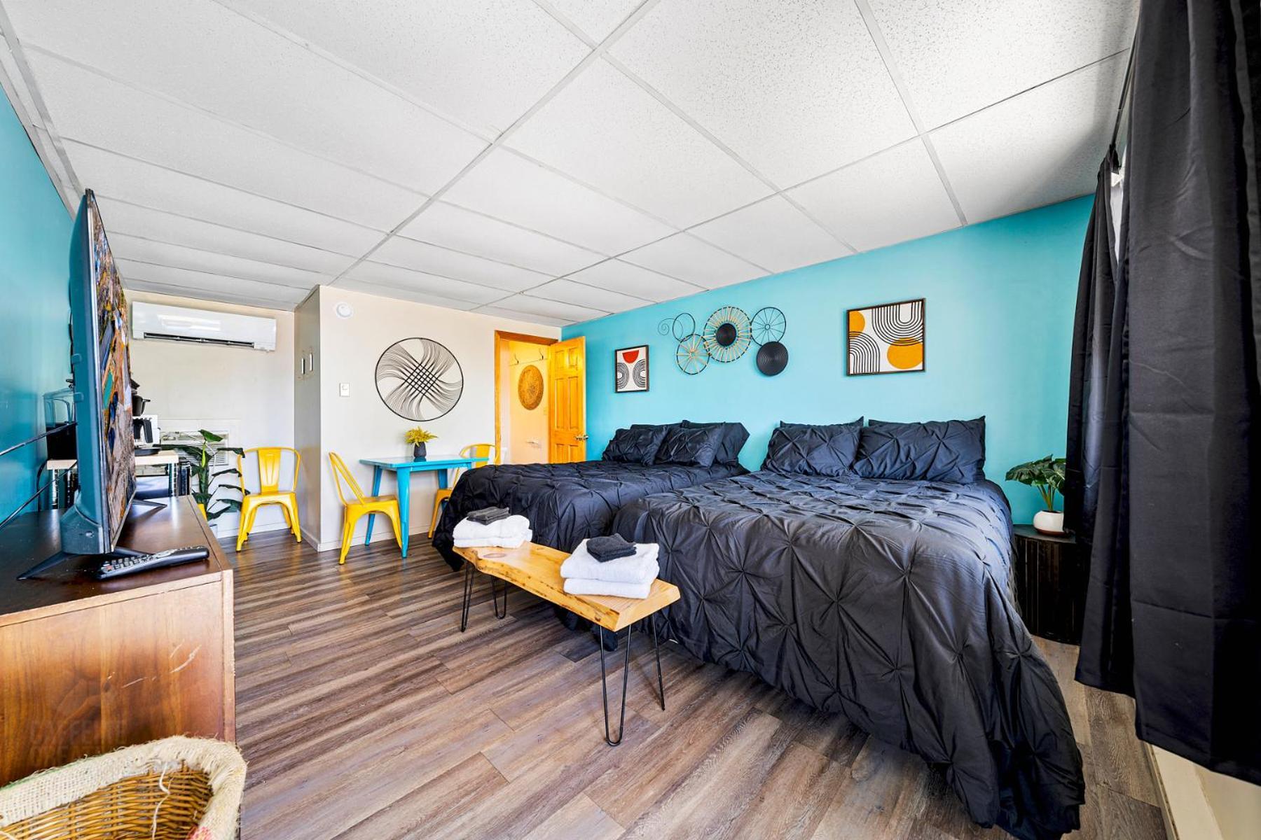 Marvin Gardens Old Orchard Motel 2*